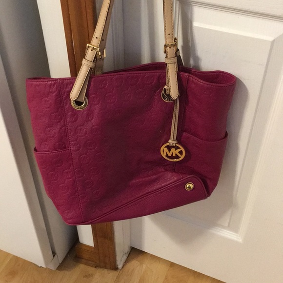 Handbags - Michael kors purse